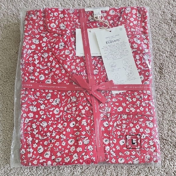 Beachlunchlounge Red White Floral Print Top - Picture 1 of 4